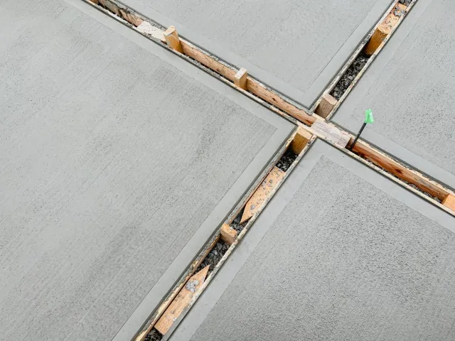 土木工事請負（ホバー）